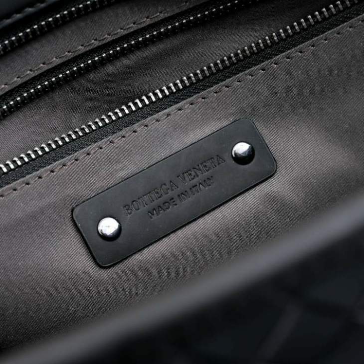 Picture of Bottega Veneta Mens Bags _SKUfw186540226fw